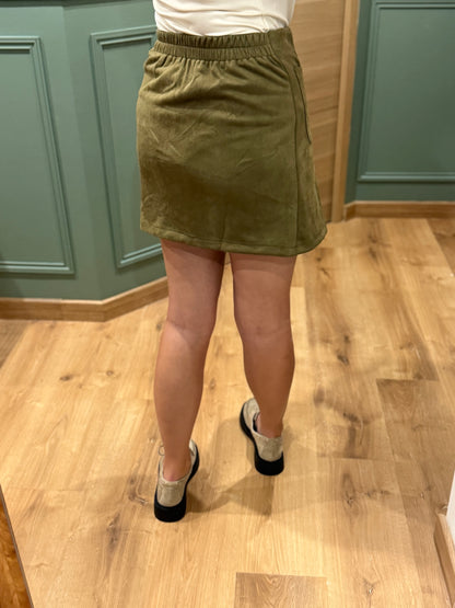 Jupe boutonnée en suédine kaki